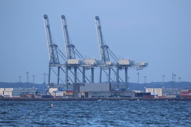 上海凡爵國際報關有限